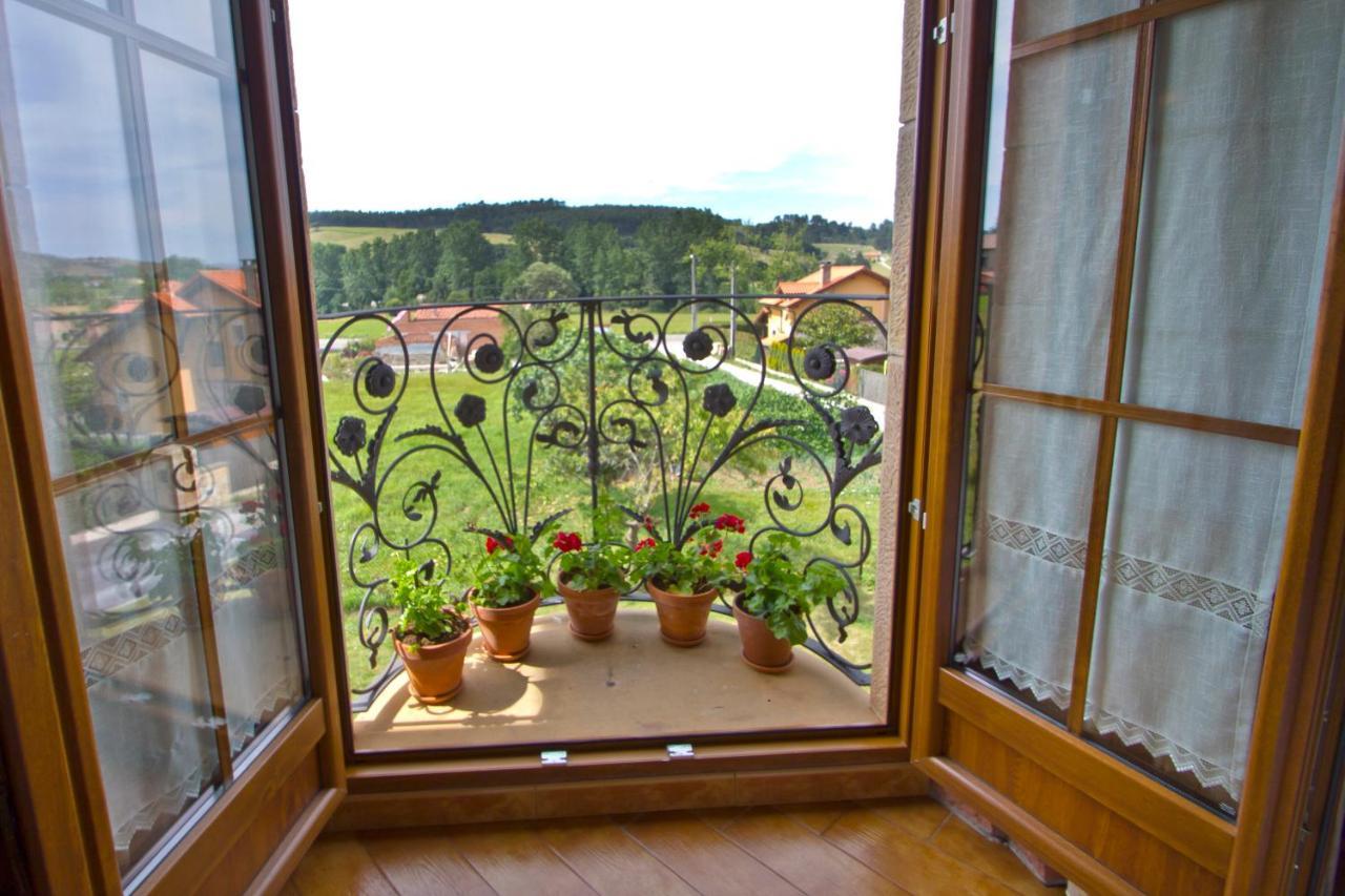 Posada La Fabula Santillana del Mar Extérieur photo